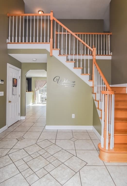 Single Family Residence at 261 Oak St, Methuen MA 01844, Methuen, photo 15 of 34