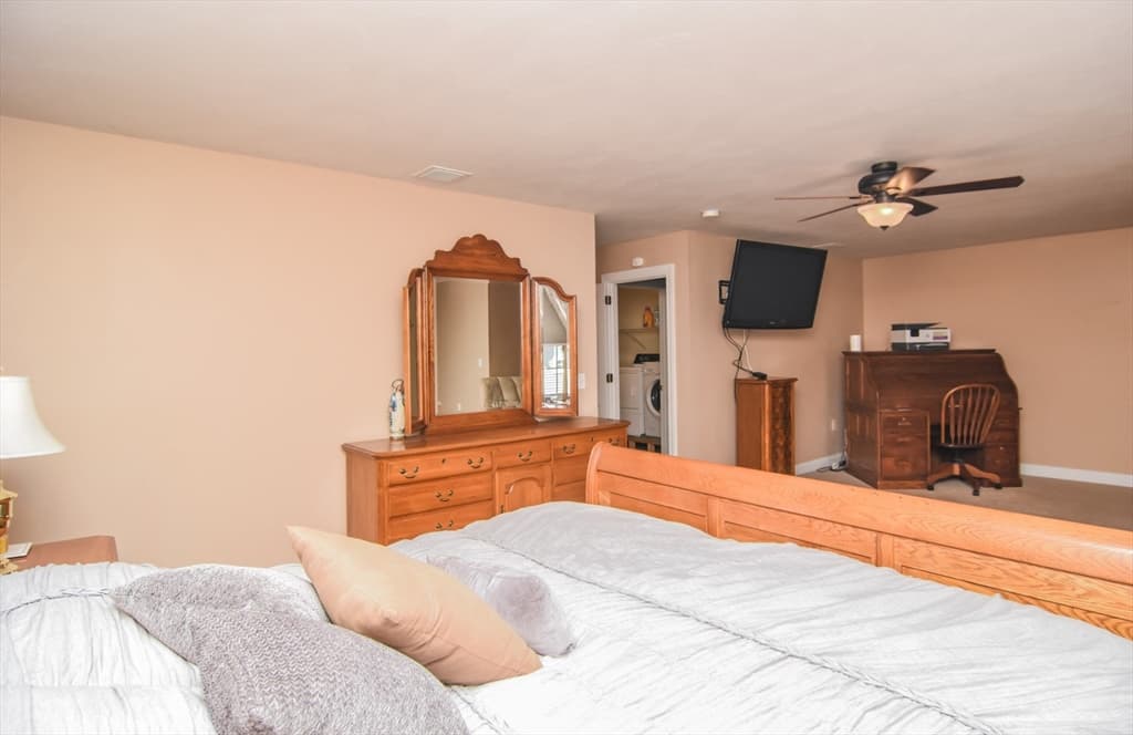 Single Family Residence at 261 Oak St, Methuen MA 01844, Methuen, photo 29 of 34