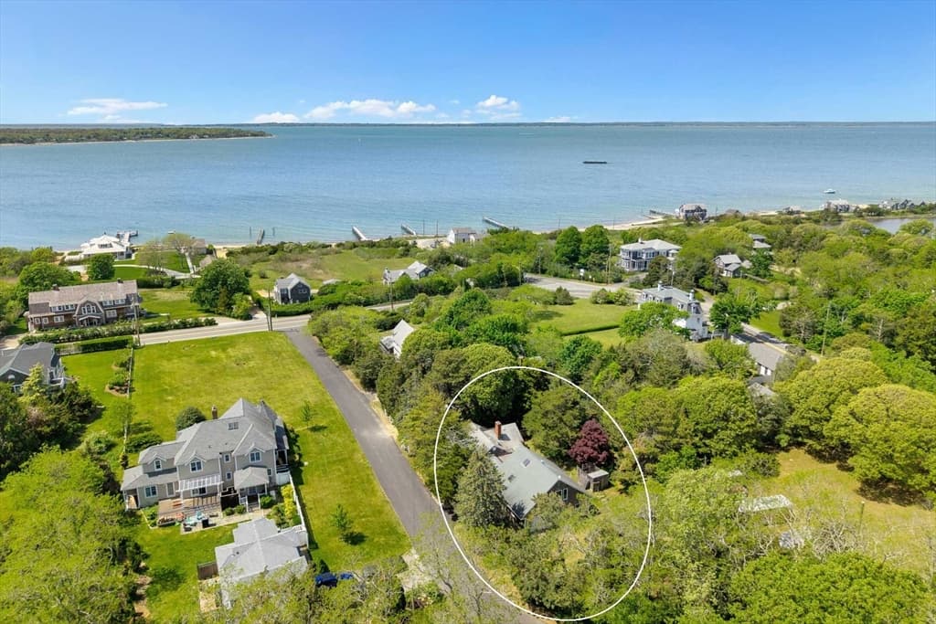 3 Troy Street, Oak Bluffs MA 02557 photo 3