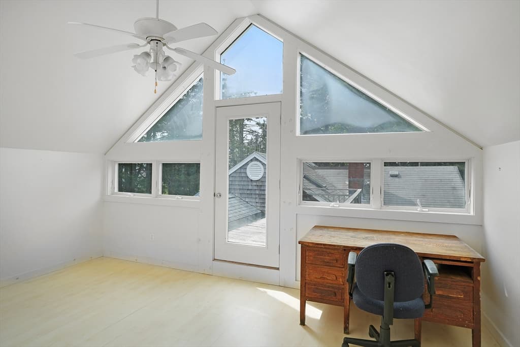3 Troy Street, Oak Bluffs MA 02557 photo 25