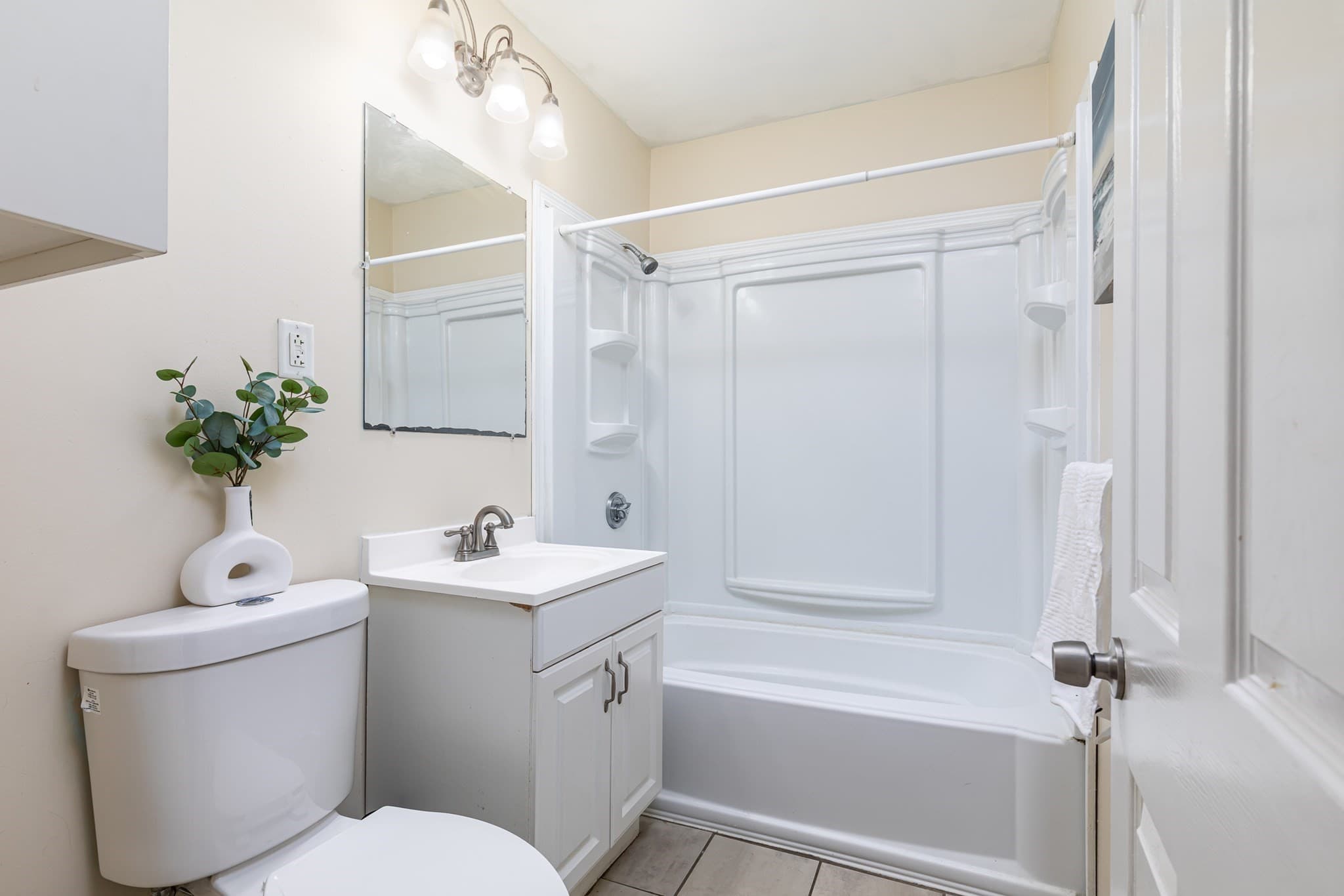 Condominium at 116 Spring St # A4, Boston MA 02132, Boston, photo 11 of 15