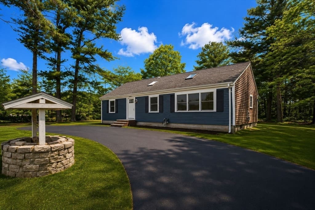 22 Randall Rd, Mattapoisett MA 02739 photo 3