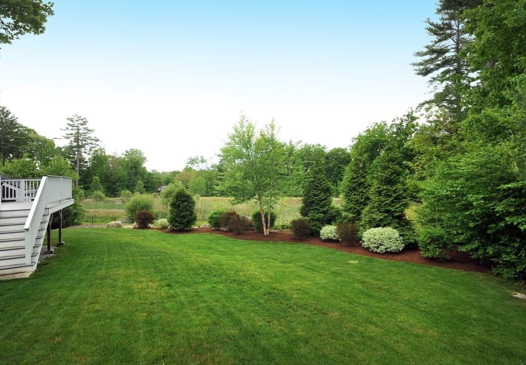 Condominium at 7 Hillcrest Circle # 7, Norwell MA 02061, Norwell, photo 4 of 19