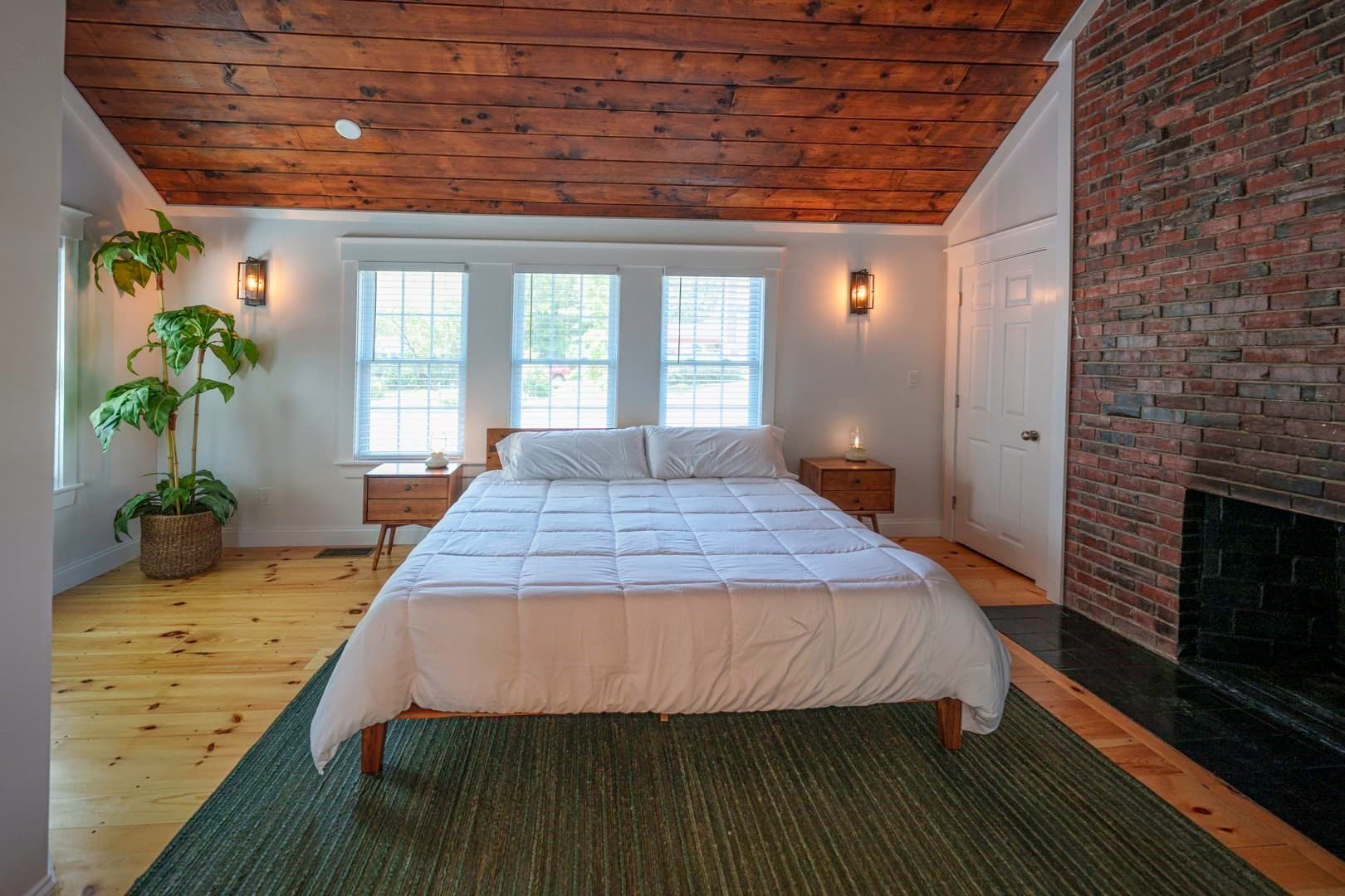 Single Family Residence at 28 Seminole Dr, Yarmouth MA 02675, Yarmouth, photo 11 of 32