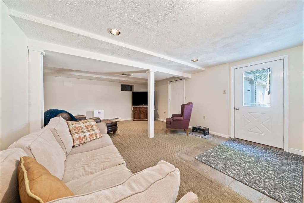 24 Pontiac Road, Walpole MA 02081 photo 31