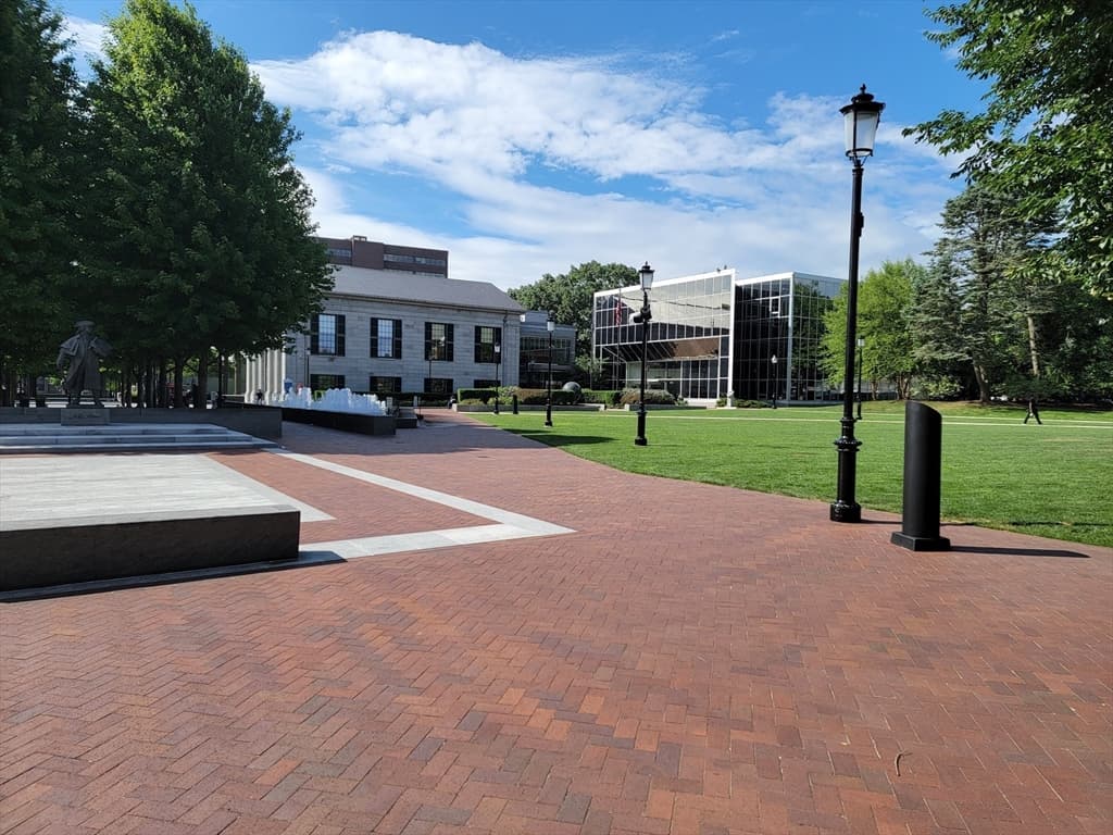 1372 Hancock St, 401, 402,403, Quincy MA 02169 photo 28