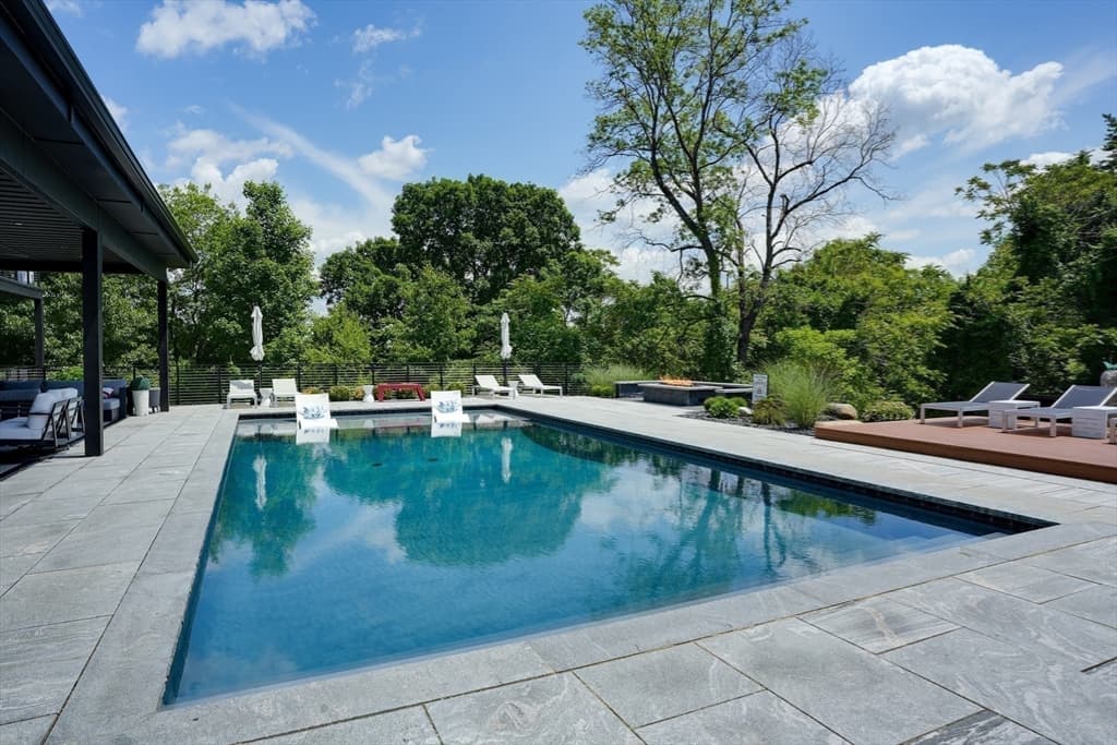 Single Family Residence at 556 Middle Road, Boxborough MA 01719, photo 24 of 41