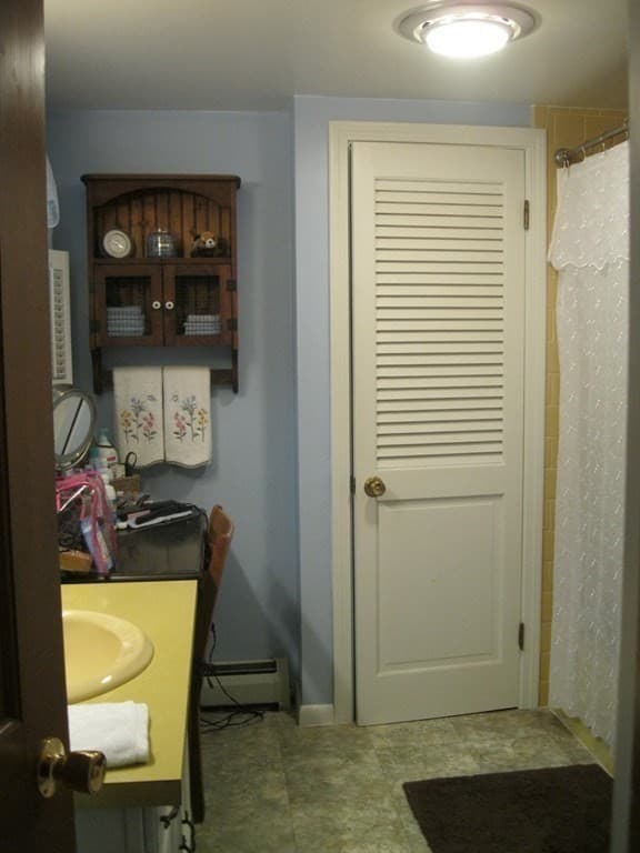 Commercial Sale at 8-10 Pleasant Street, Leicester MA 01524, photo 21 of 34