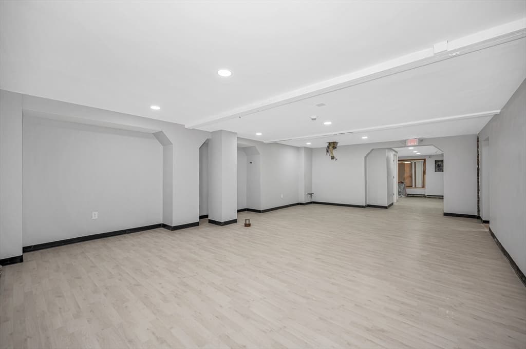230 Cumberland Rd, Lowell MA 01850 photo 27