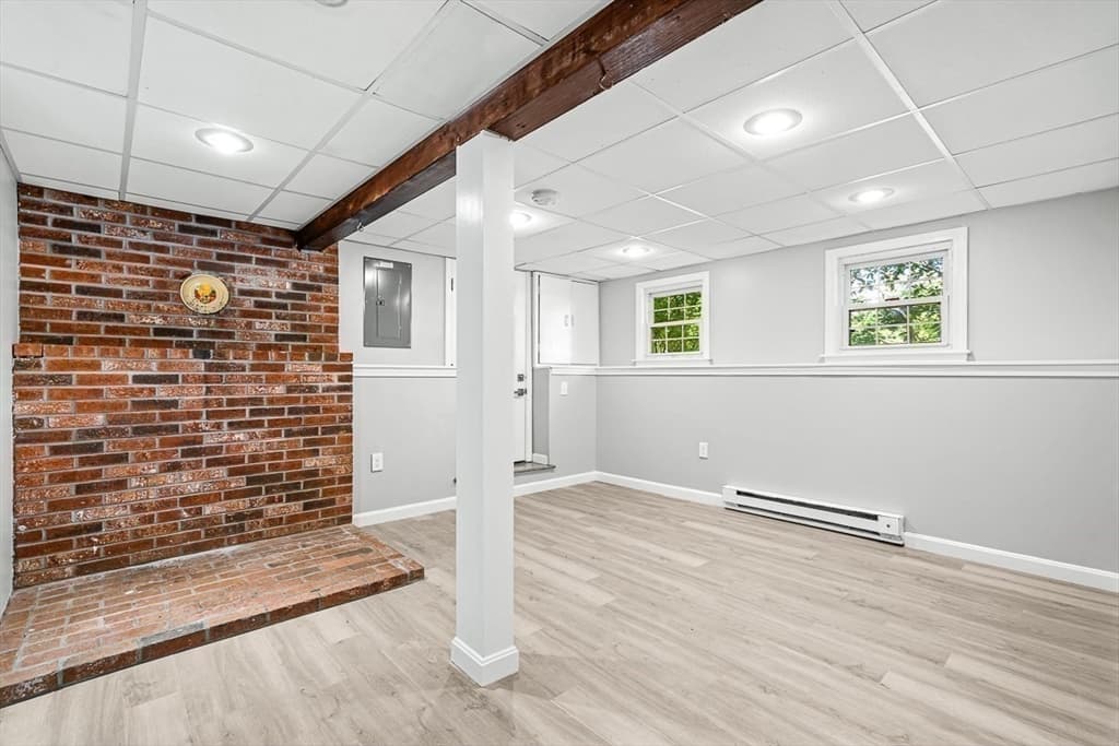 Single Family Residence at 18 Adams St, Plymouth MA 02360, Plymouth, photo 21 of 39