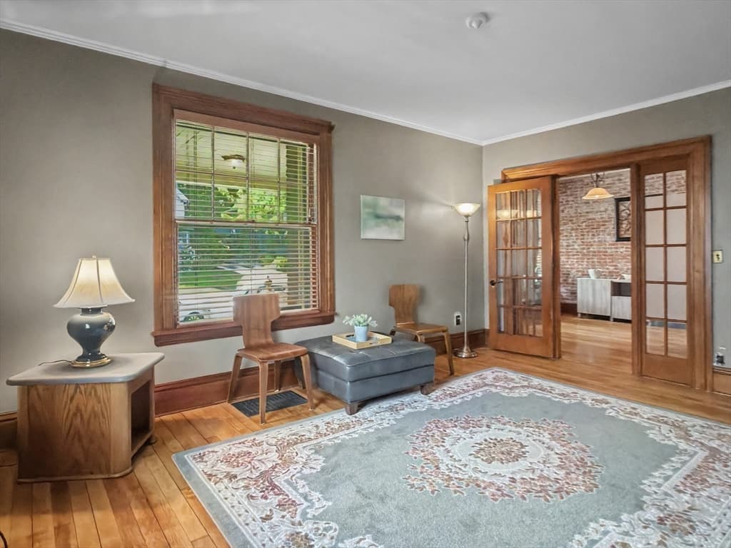 4 Westland St, Worcester MA 01602 photo 6