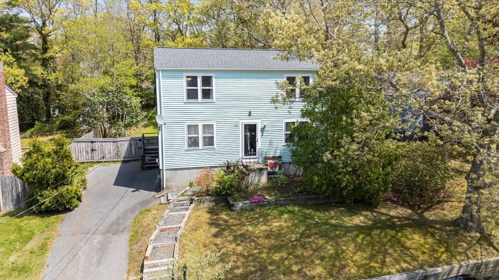 Single Family Residence at 64 Winthrop Rd, Plymouth MA 02360, Plymouth, photo 3 of 41