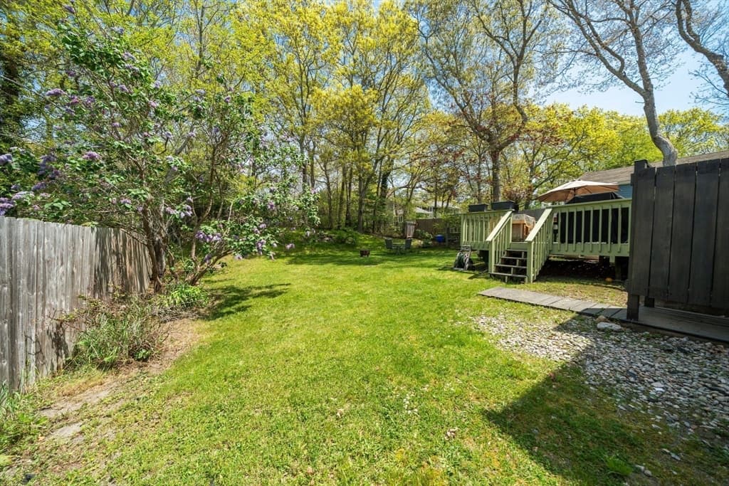 Single Family Residence at 64 Winthrop Rd, Plymouth MA 02360, Plymouth, photo 11 of 41