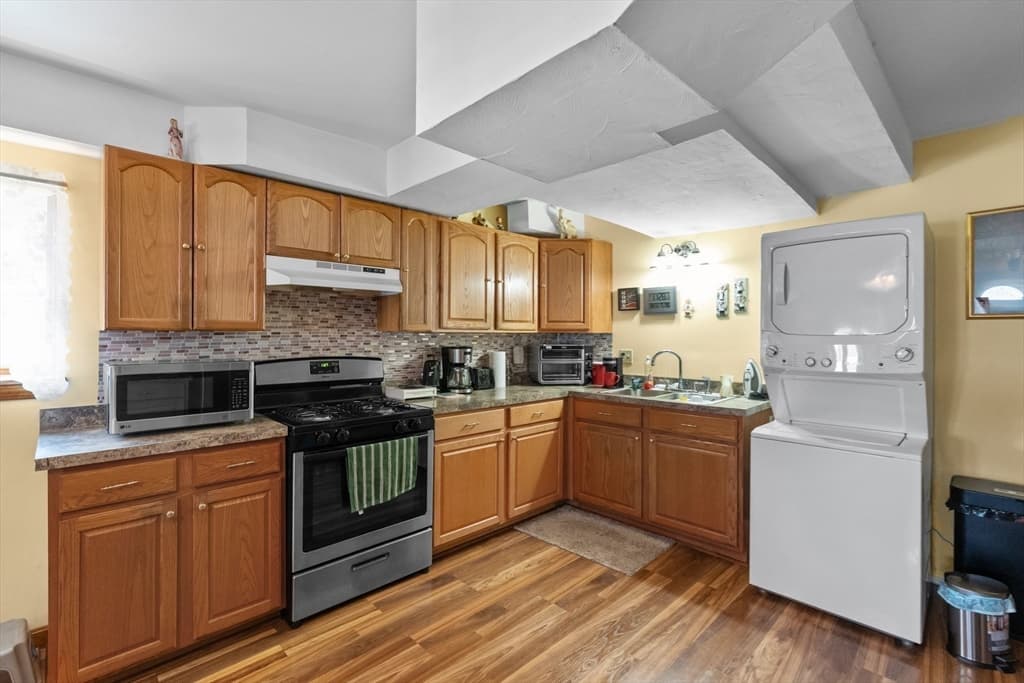 394 Lees River Ave, Somerset MA 02725 photo 28