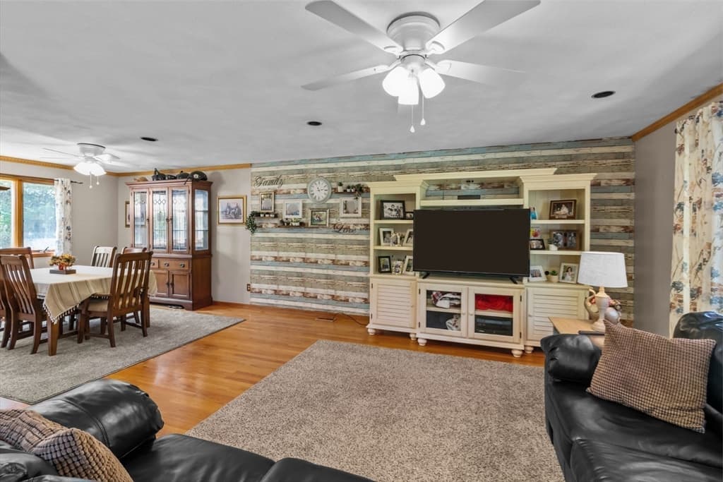 394 Lees River Ave, Somerset MA 02725 photo 14