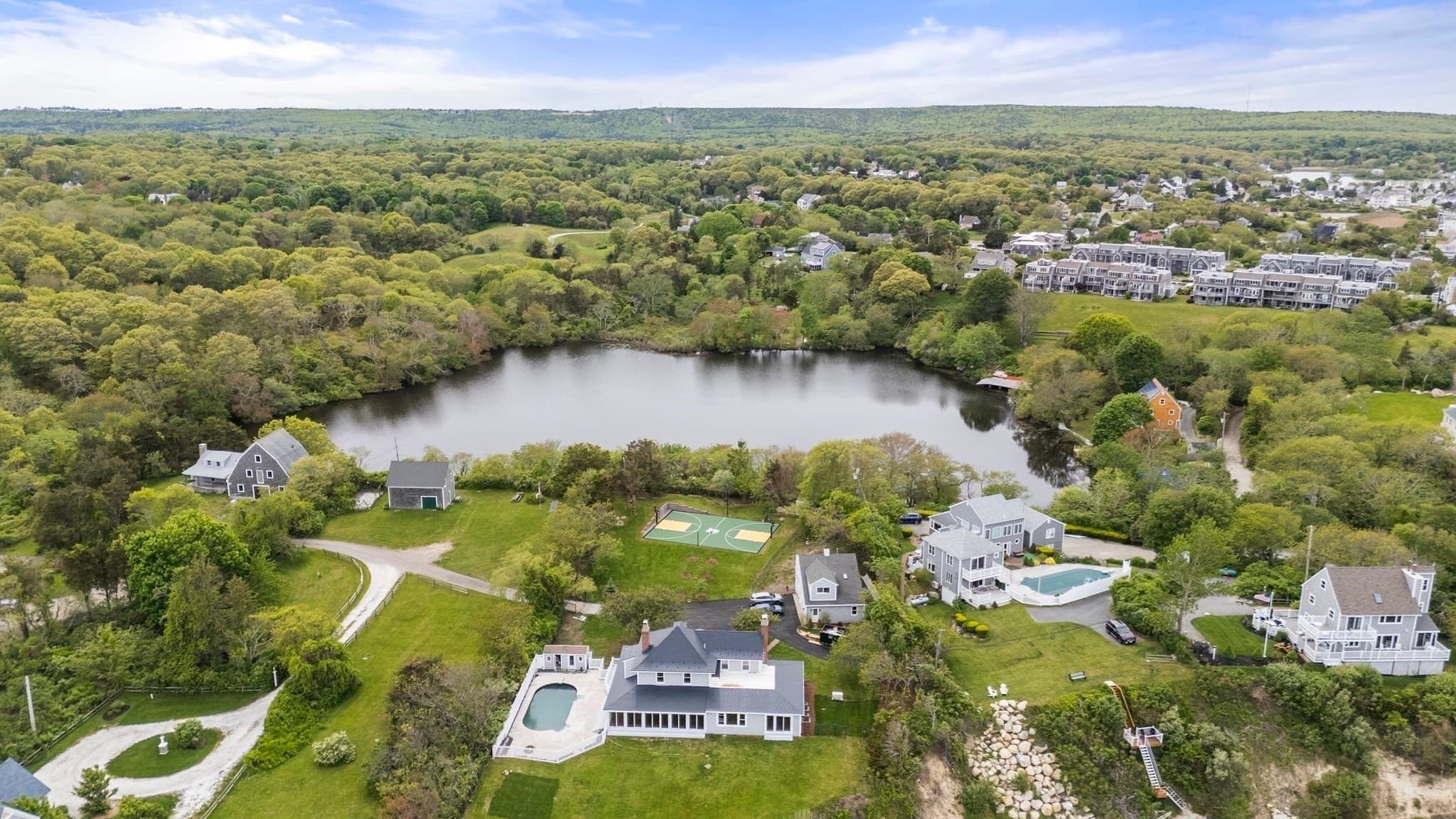 Single Family Residence at 141 Stage Point Rd, Plymouth MA 02360, Plymouth, photo 9 of 42