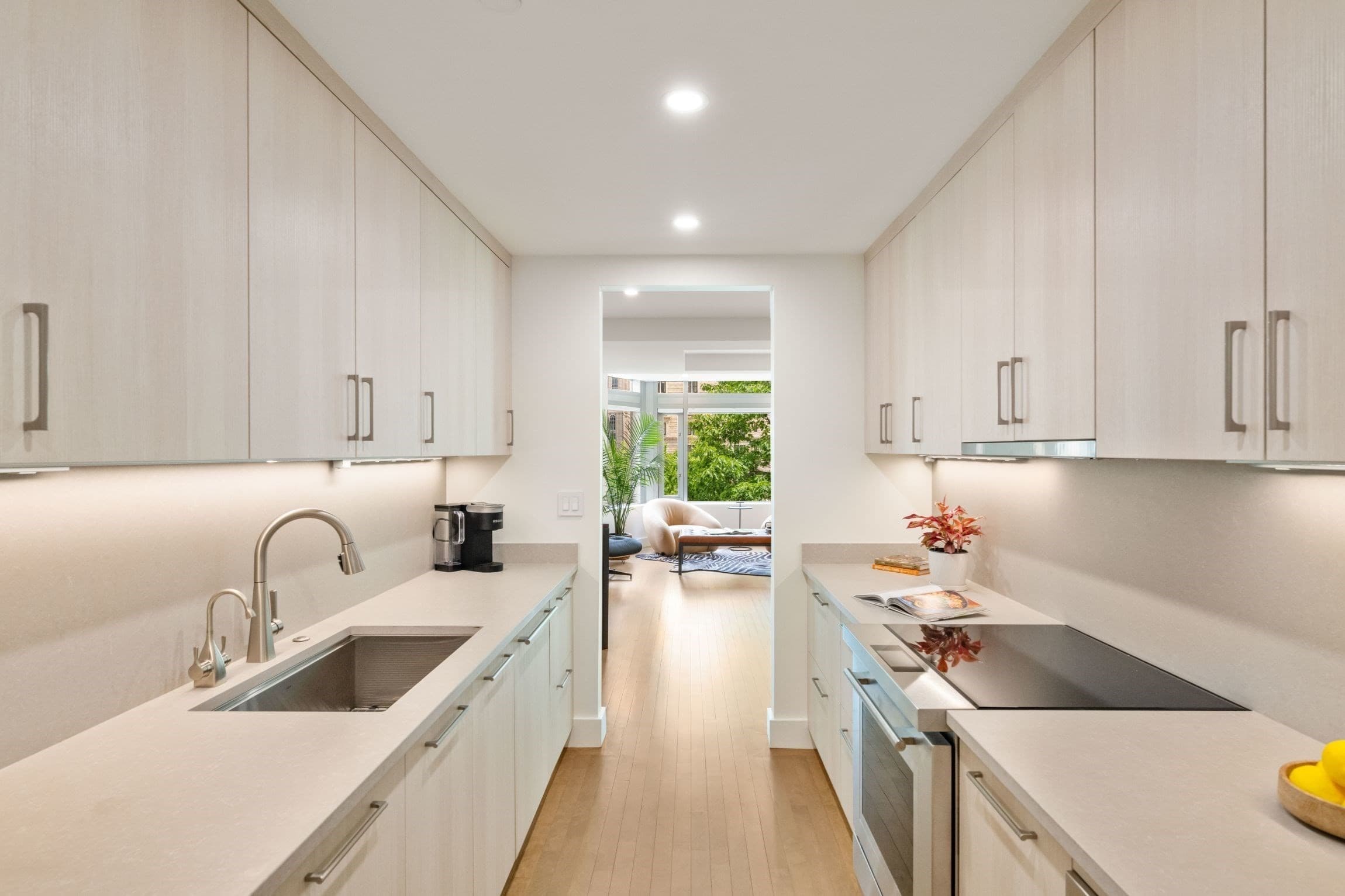 Condominium at 1 Huntington Avenue # 204, Boston MA 02116, photo 10 of 25