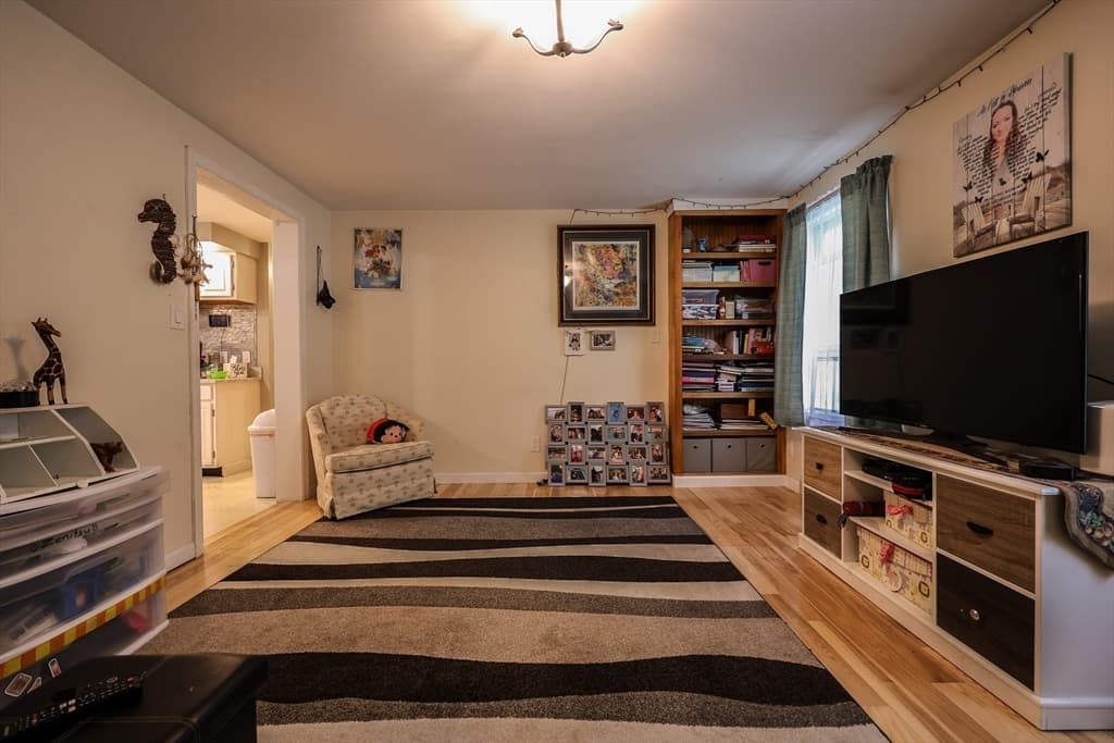Single Family Residence at 167 South Shelburne Rd., Greenfield MA 01301, Greenfield, photo 15 of 42