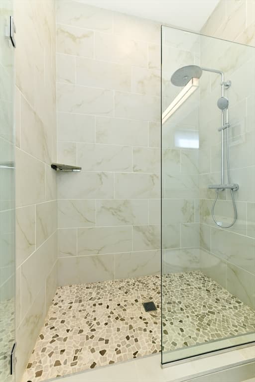 Condominium at 87 Parker St # 402, Chelsea MA 02150, Chelsea, photo 18 of 25