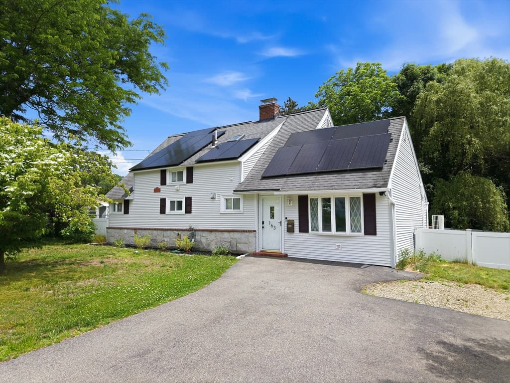 163 Boden Ln, Natick MA 01760