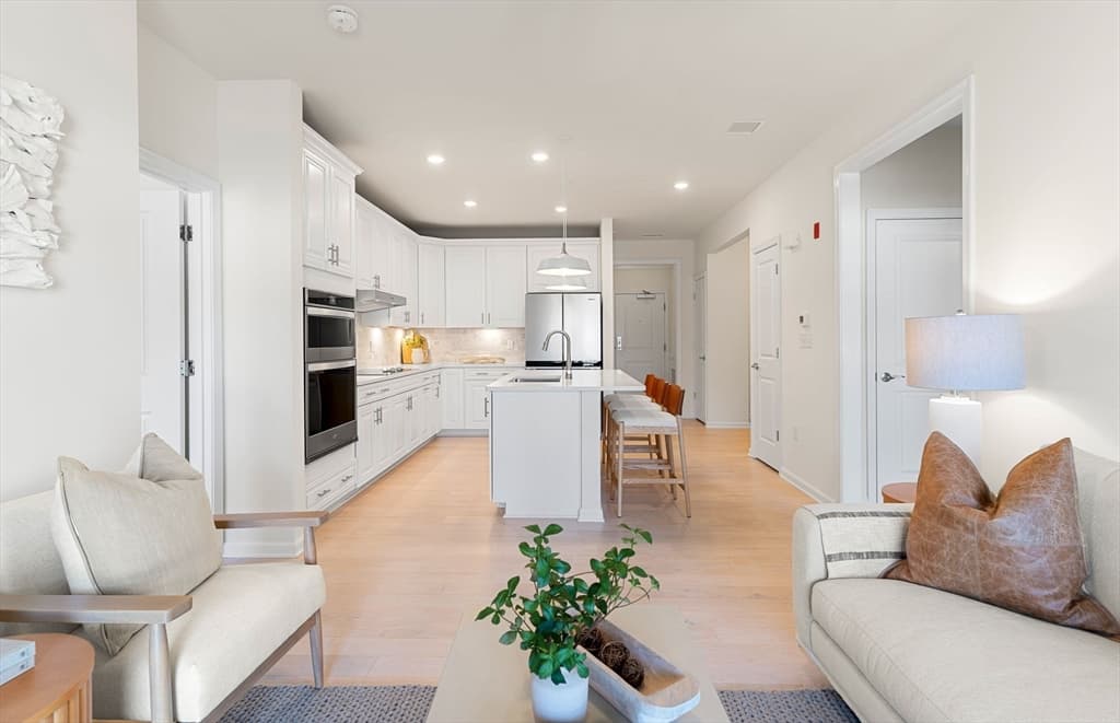 Condominium at 5 Peters Farm Way # 408, Westborough MA 01581, photo 16 of 40