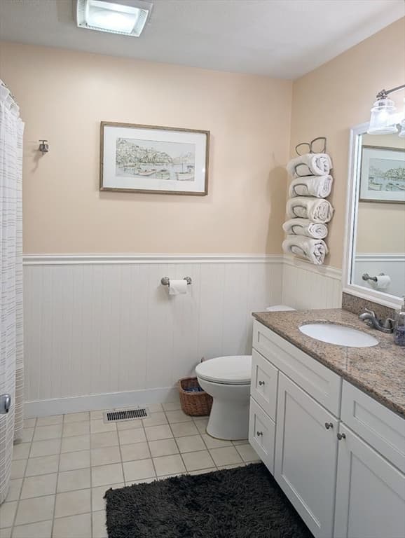 Condominium at 4 Lanes End # 3, Ipswich MA 01938, Ipswich, photo 14 of 20