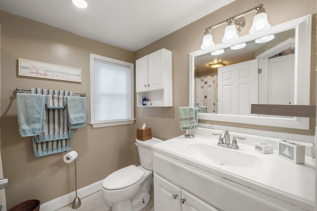Condominium at 239 Dorchester St # 3, Boston MA 02127, Boston, photo 9 of 22