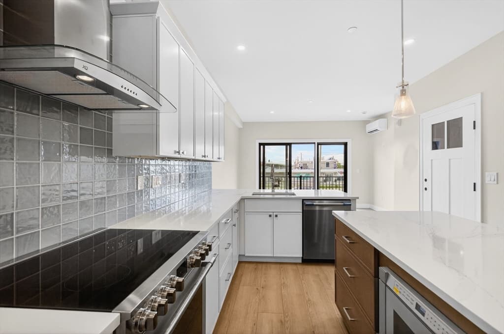 16 Northend Blvd # 1, Salisbury MA 01952 photo 7