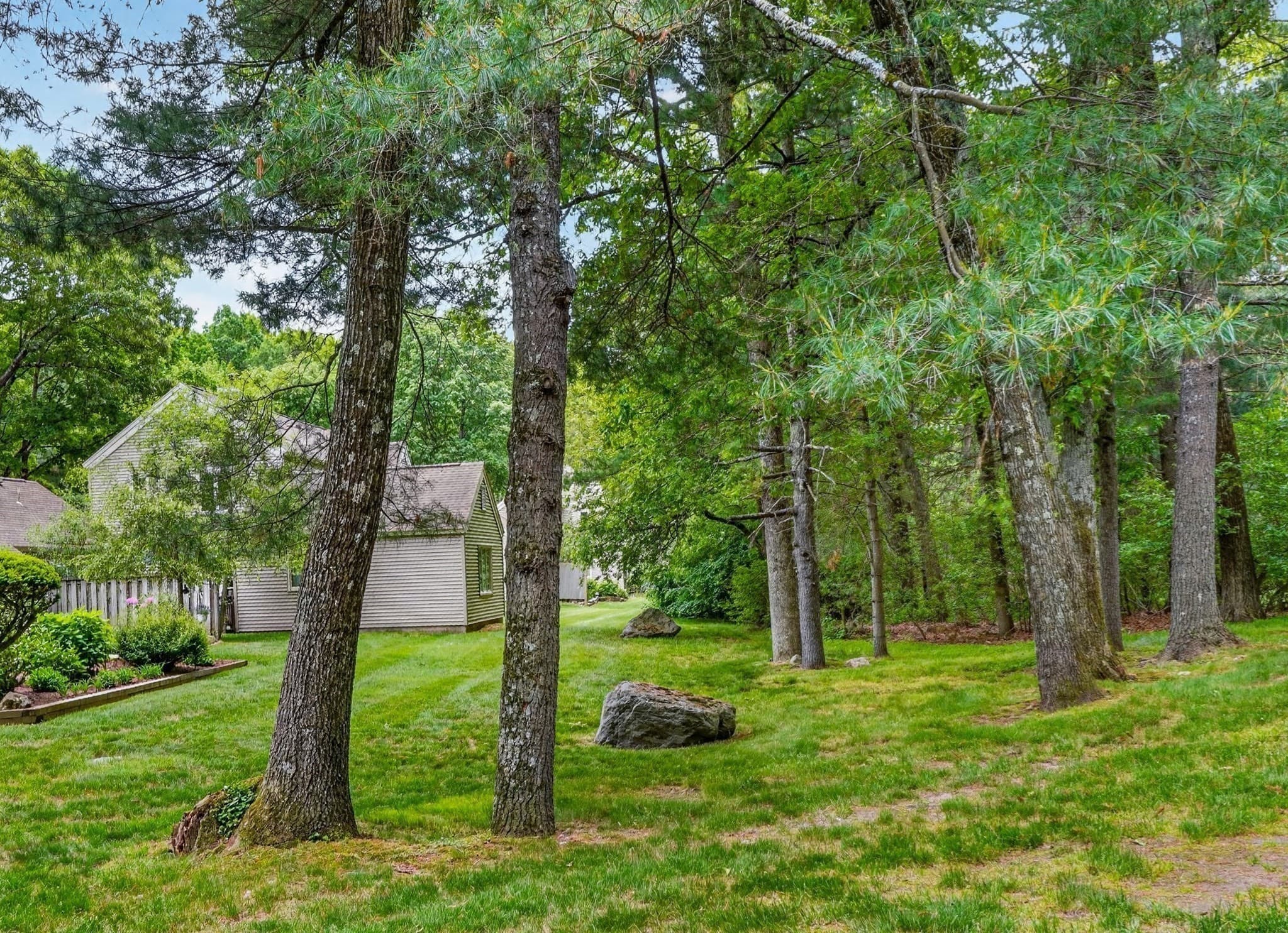 Condominium at 2 Daybreak # 2, Wayland MA 01778, photo 30 of 33