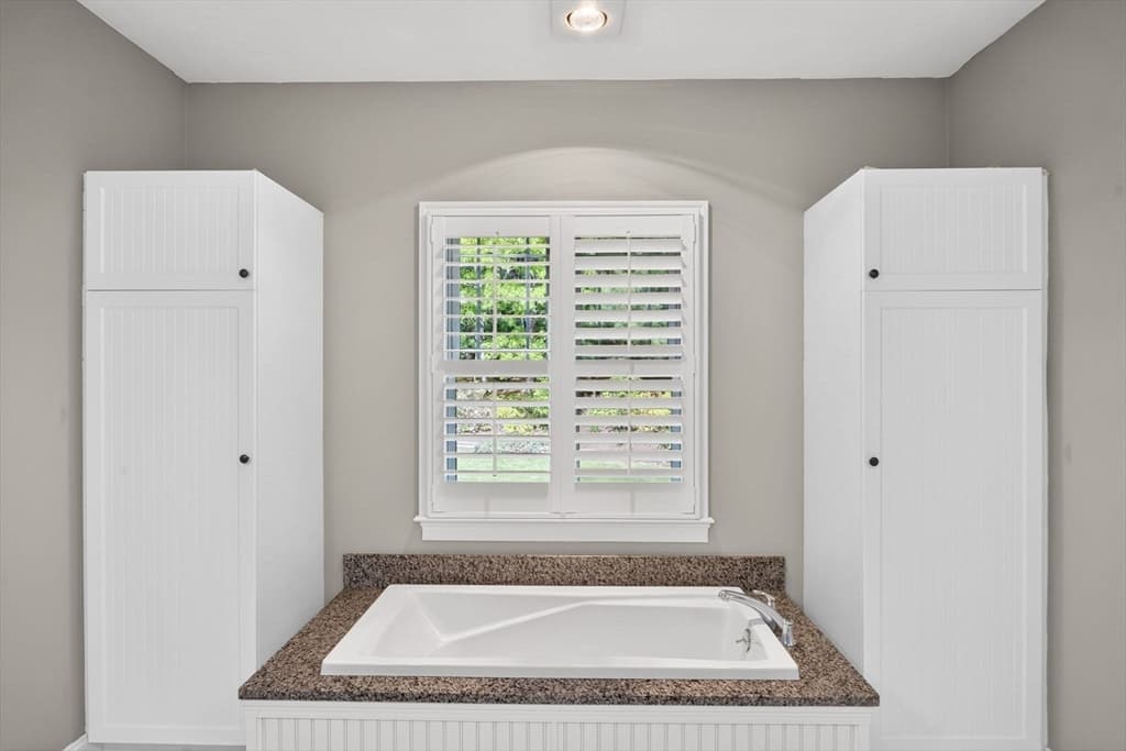 Condominium at 25 Seton Highlands # 25, Plymouth MA 02360, photo 18 of 36
