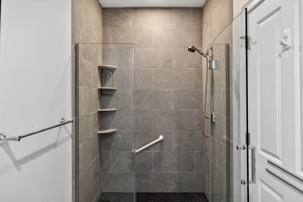 Condominium at 25 Seton Highlands # 25, Plymouth MA 02360, photo 19 of 36