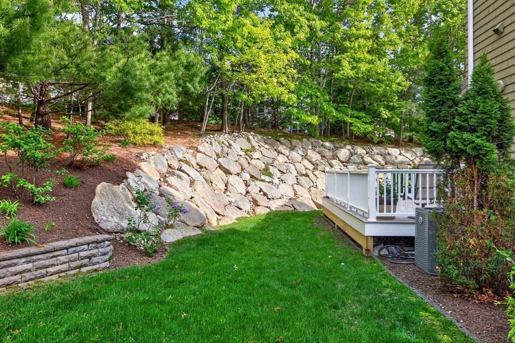 Condominium at 25 Seton Highlands # 25, Plymouth MA 02360, photo 31 of 36