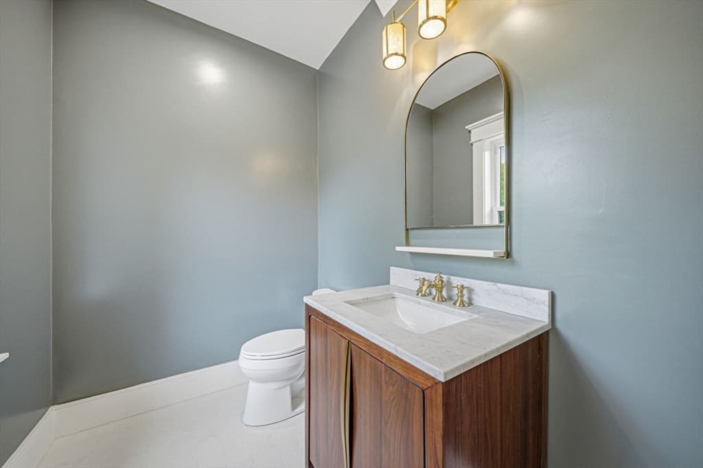 33 Pine Street, Dover MA 02030 photo 19
