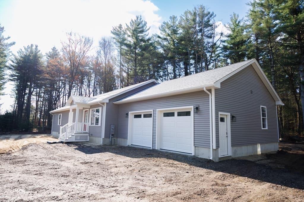 Single Family Residence at 199 Palmer Rd, Brimfield MA 01010, Brimfield, photo 37 of 40