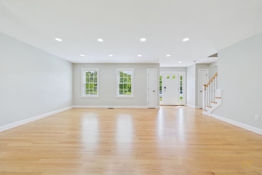 3 Crystal Spring Rd, Mattapoisett MA 02739 photo 5