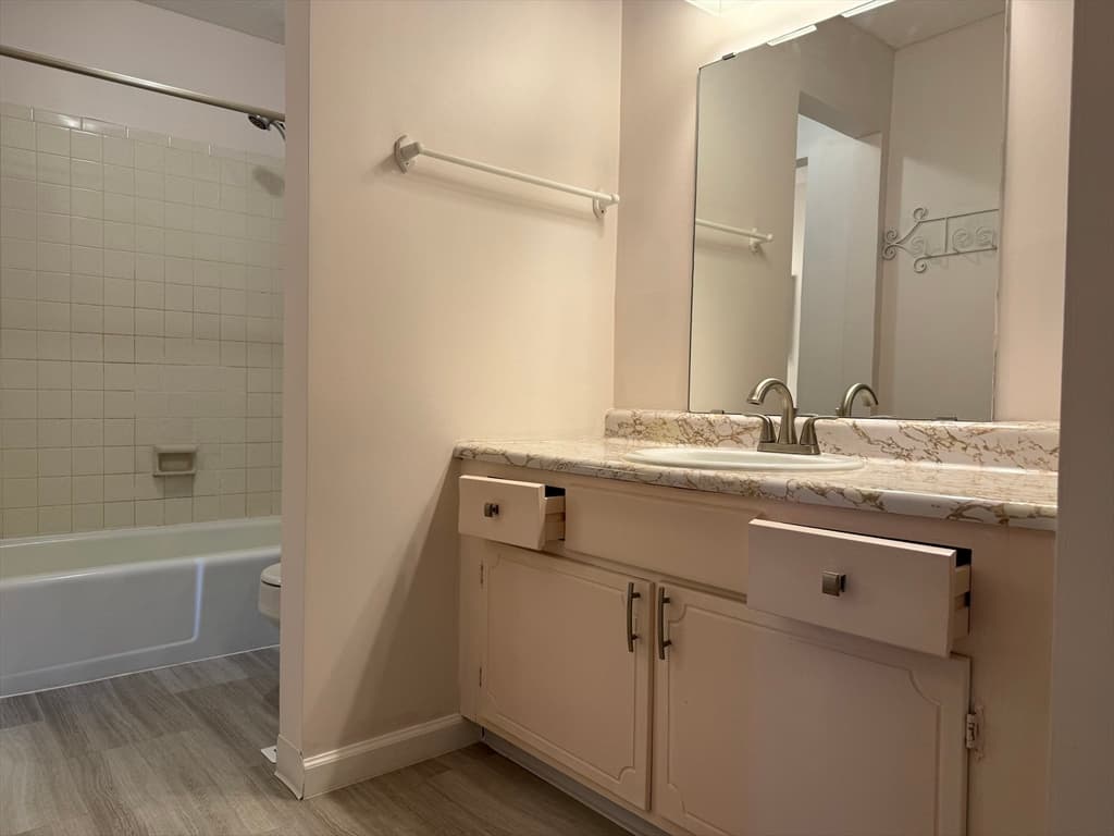 Condominium at 324 Russell Road # 109, Westfield MA 01085, Westfield, photo 14 of 18
