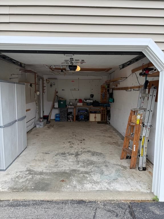 Condominium at 47 Old Colony Lane # 127, Marshfield MA 02050, Marshfield, photo 37 of 39
