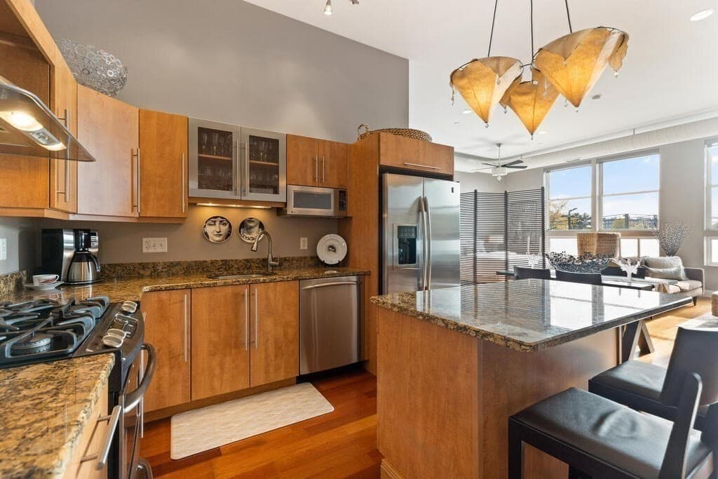 10 Ocean Ave # 204, Revere MA 02151 photo 2