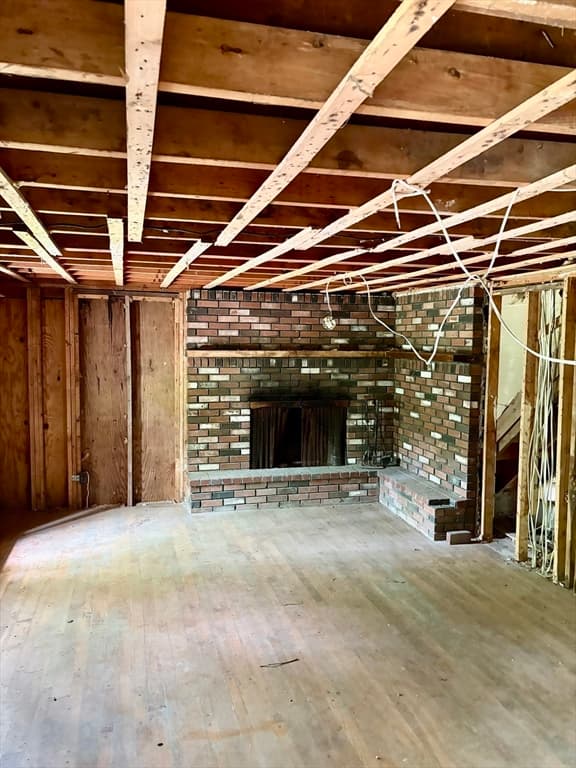 Single Family Residence at 5 Spring Road, Middleton MA 01949, Middleton, photo 5 of 18