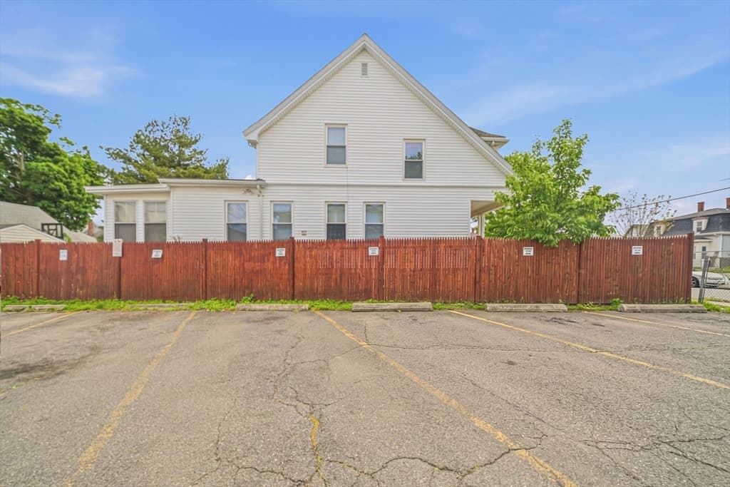 Condominium at 33A Jackson St. # 103, Lynn MA 01902, photo 13 of 14