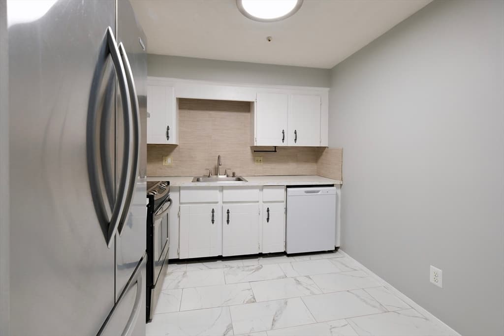 232 Canton St # 308, Randolph MA 02368 photo 10