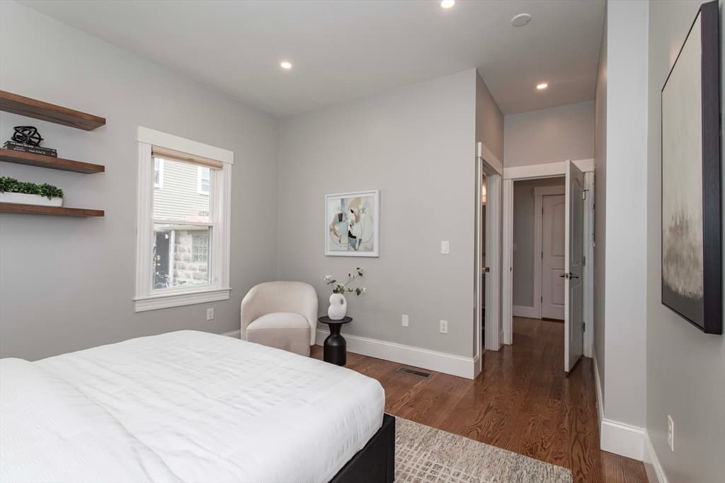 40 Harvard Street # 1, Somerville MA 02143 photo 17