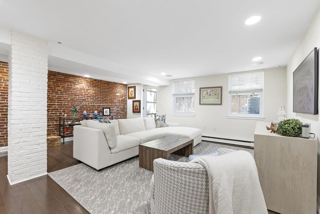 193 West Canton Street # 1, Boston MA 02116