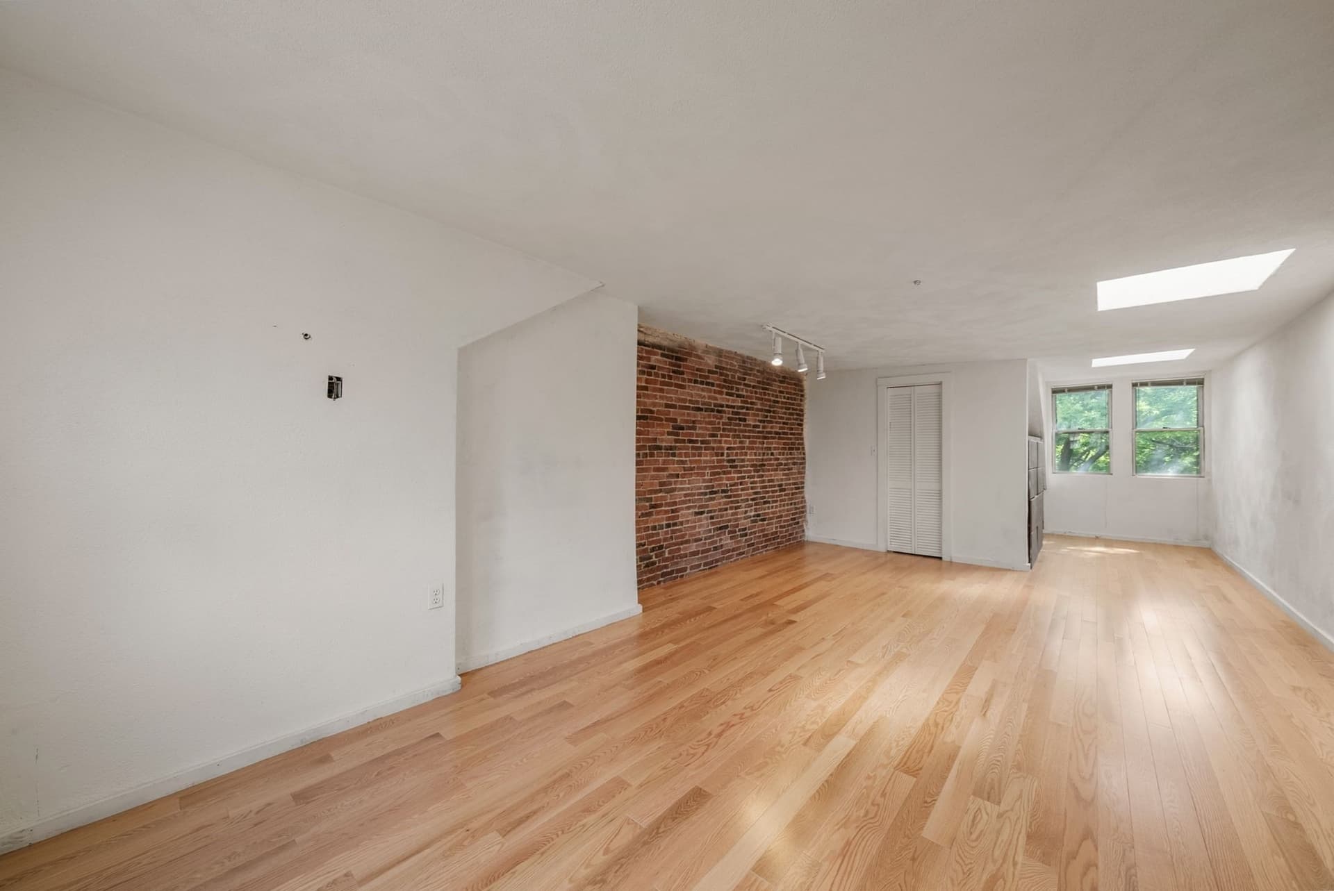 Condominium at 50 E Springfield St # 2, Boston MA 02118, photo 18 of 23