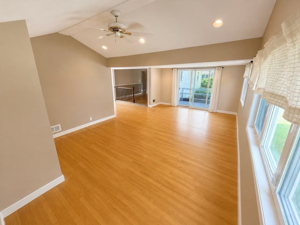 22 Middlesex Rd, Sharon MA 02067 photo 6
