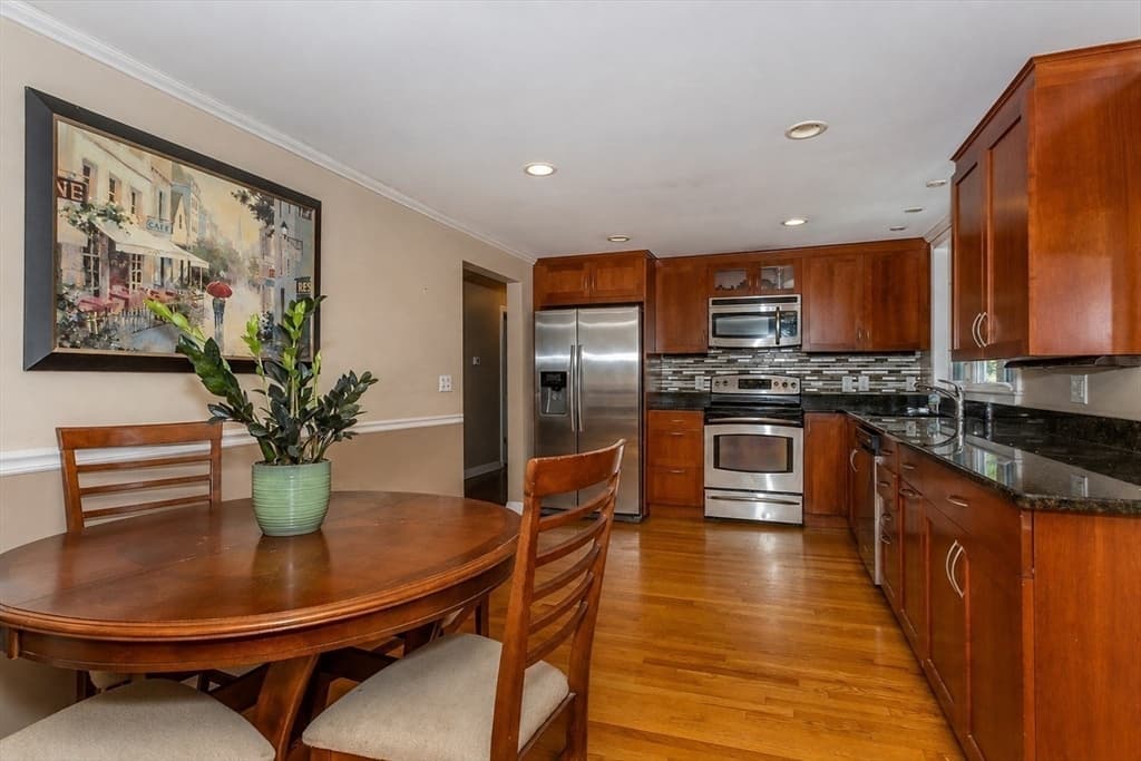 22 Middlesex Rd, Sharon MA 02067 photo 4