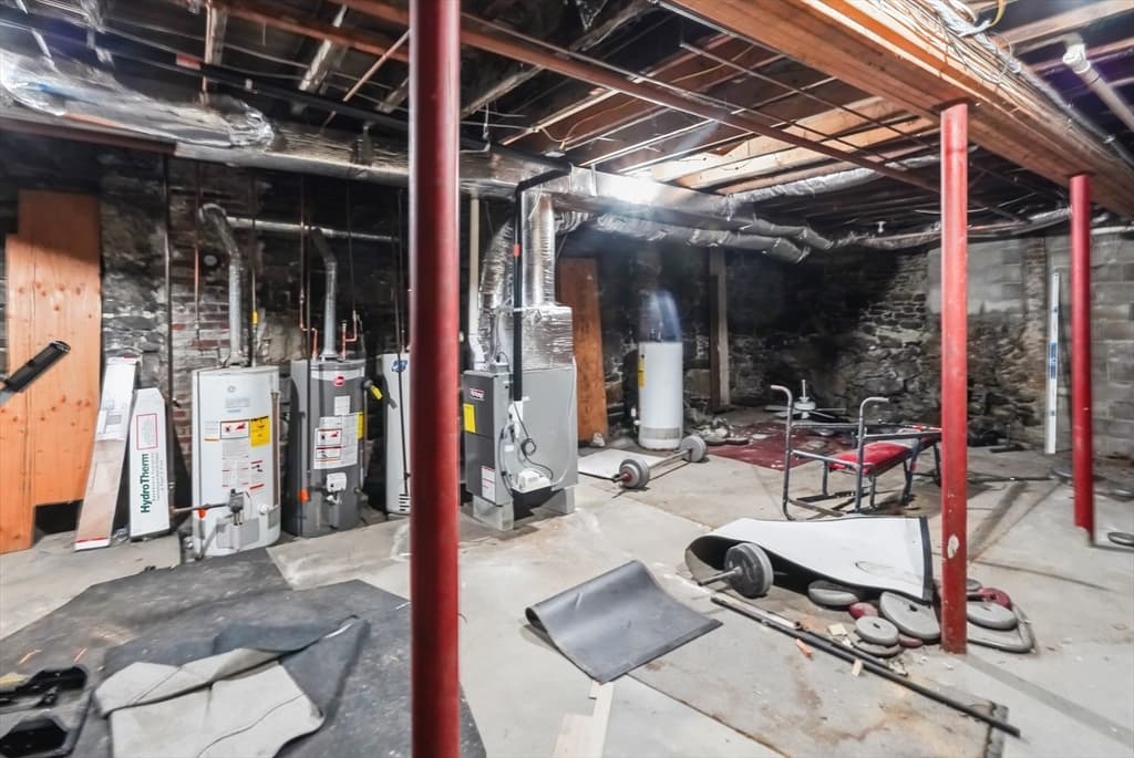 100 Appleton St, Lowell MA 01852 photo 42