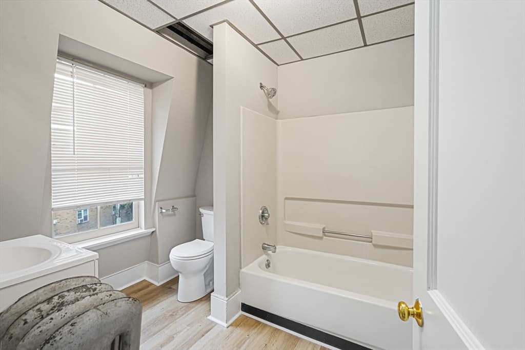 100 Appleton St, Lowell MA 01852 photo 24