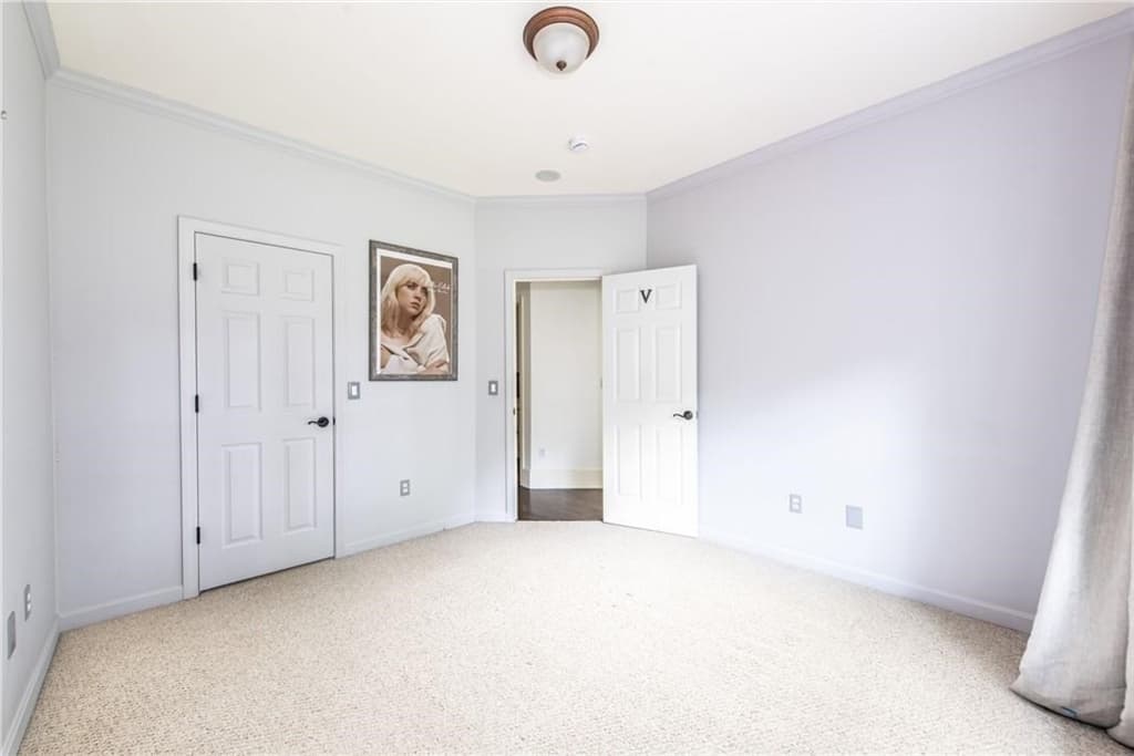 Single Family Residence at 4 Hart Pond Drive, North Smithfield RI 02896, North Smithfield, photo 19 of 36