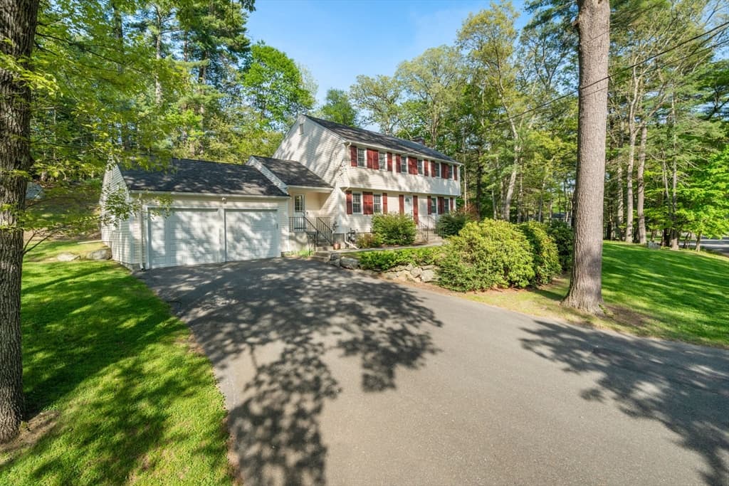 10 Bakers Hill, Weston MA 02493
